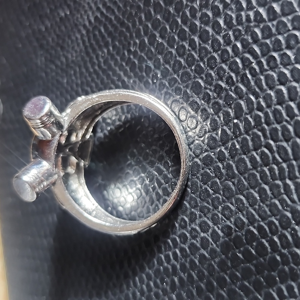 Mens Ring - Picture 2 of 3